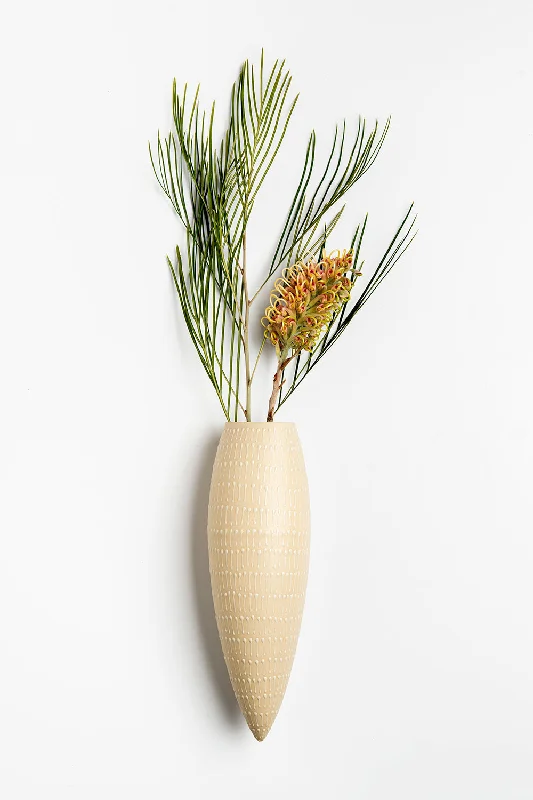 Wall Hanging Vase | Sand with Beige Sticks